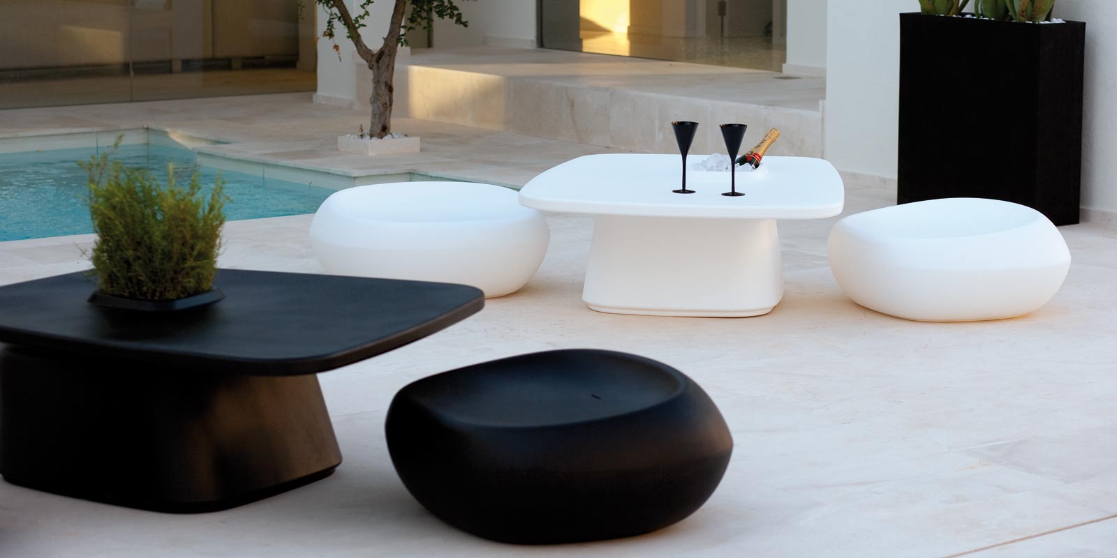 https://www.vondom.com/imagenes/ambientes/45115A/FR