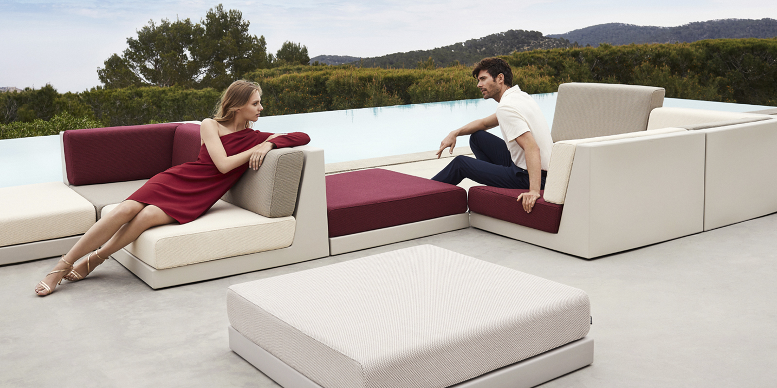 PIXEL/outdoor_sofa_furniture_vondom_sofa_exterior_pixel_ramon_esteve-4.jpg