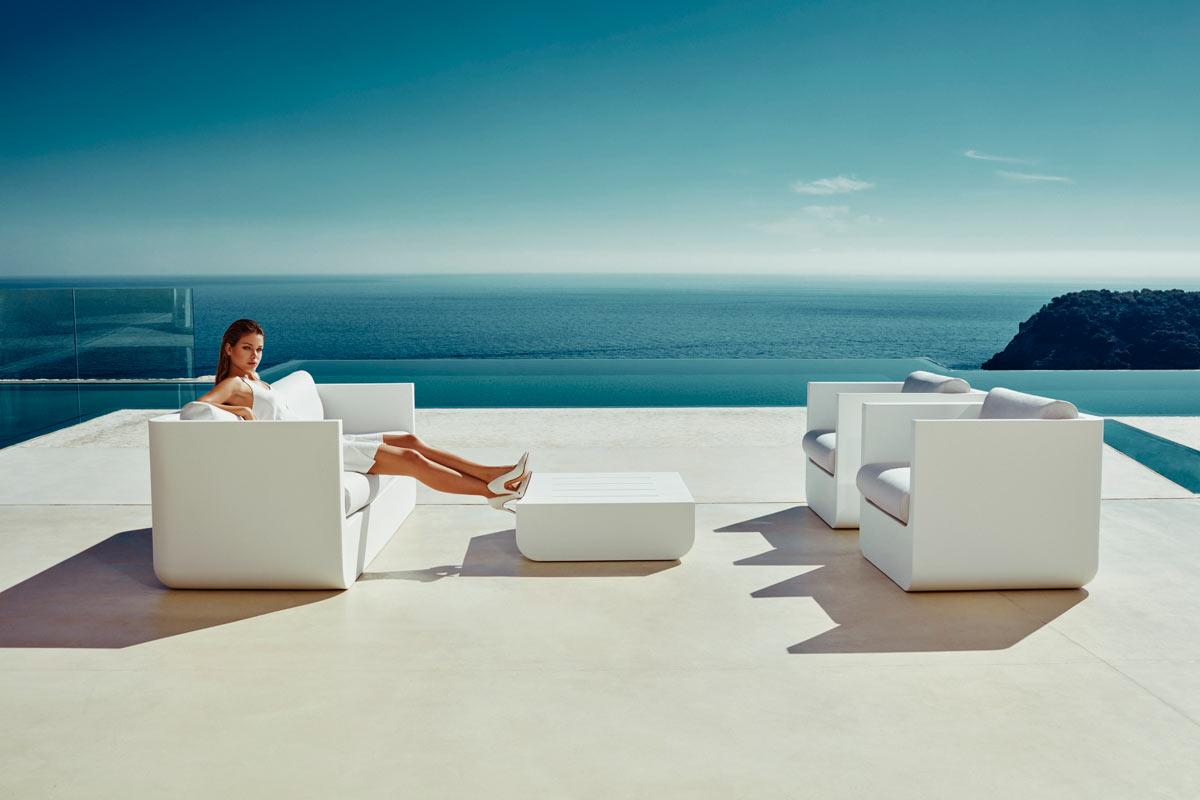 ULM/exclusive-outdoor-design-furniture-sofa-armchair-table-ulm-ramonesteve-vondom_2_.jpg