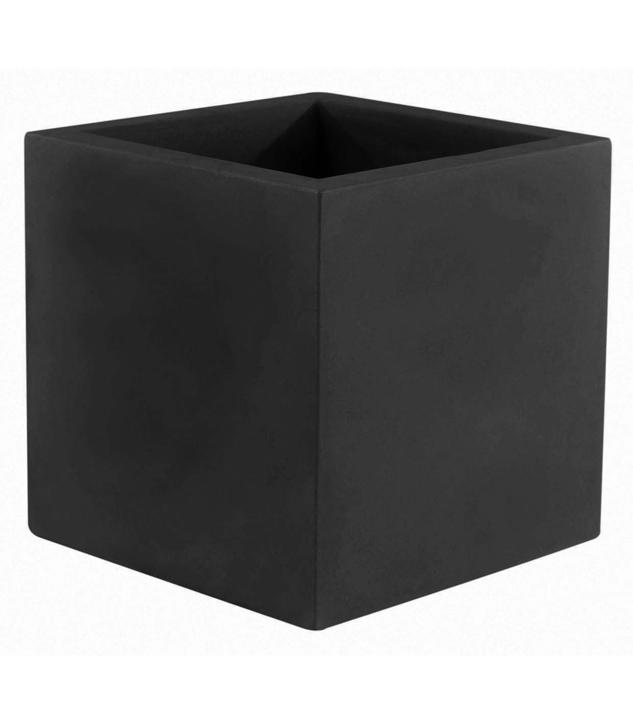 BLACK 2002