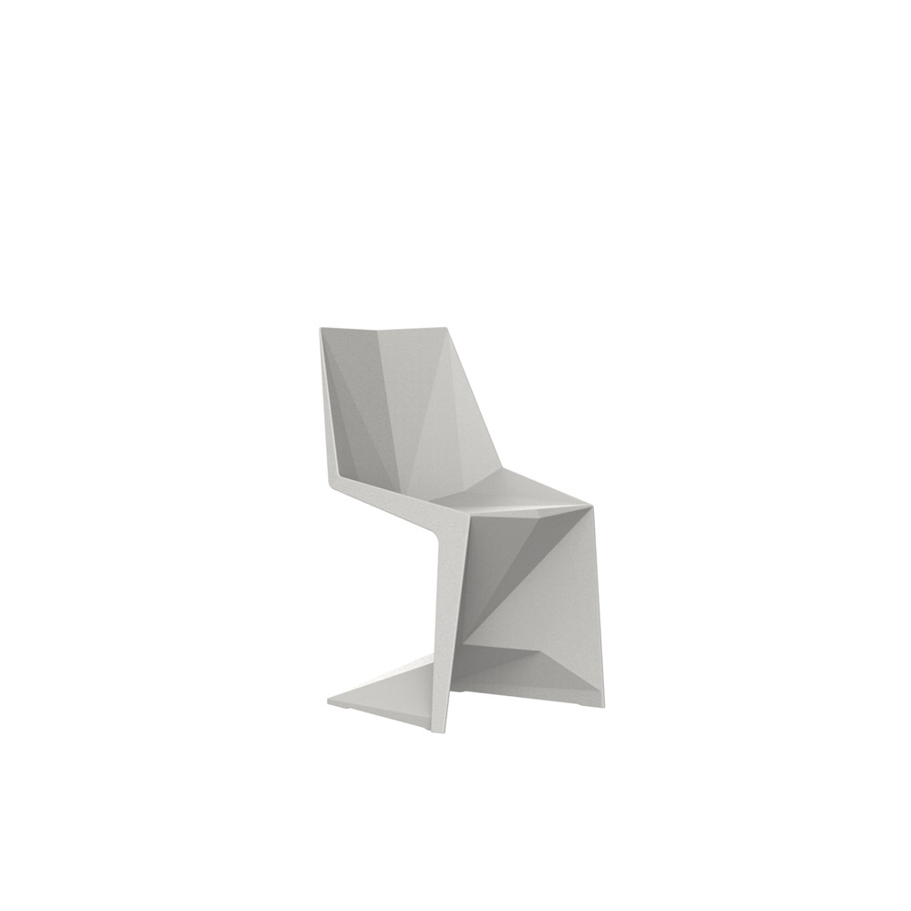 VOXEL_KIDS_CHAIR_OUTDOOR_KARIM_RASHID_VONDOM_DESIGN_DISENO_EXTERIOR_2 