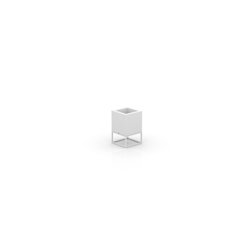 VELA NANO CUBE PLANTER 18x18x28