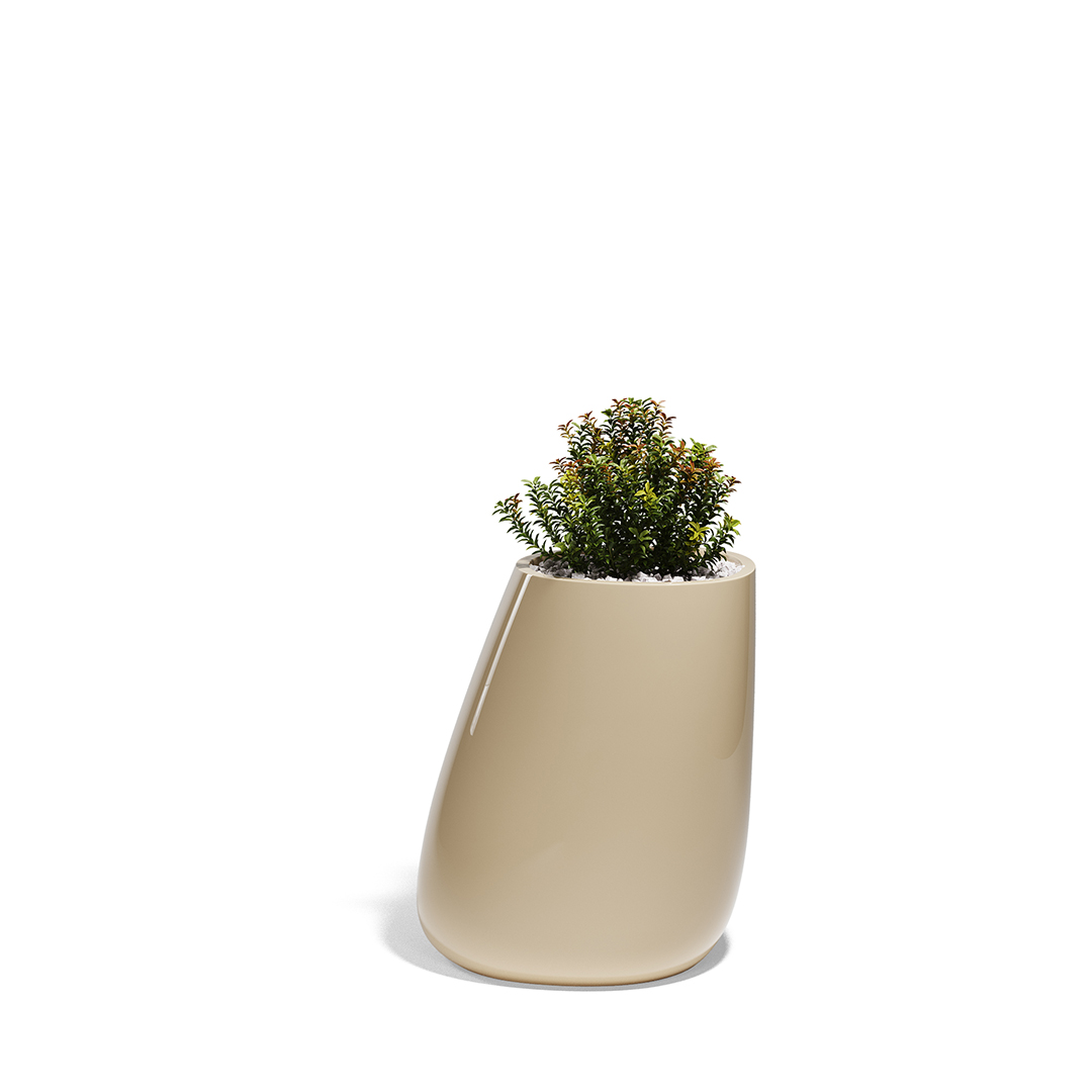 19 Vondom Stone Planter Stefano Giovannoni 55011F Cream Lacquered 