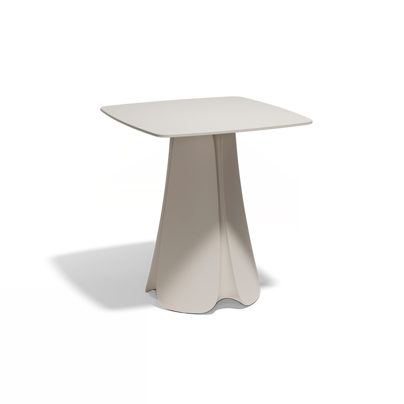 Vondom Pezzettina Archirivolto Design table 56012 1 