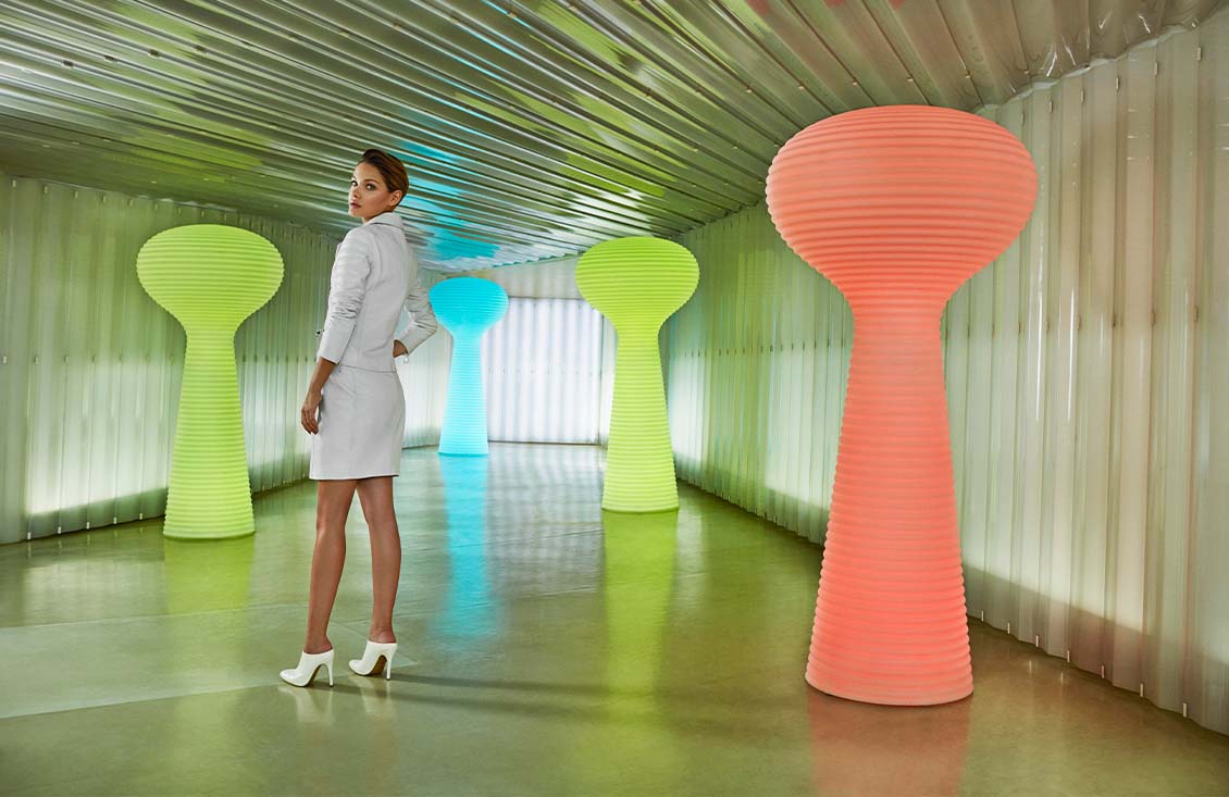 Bloom outdoor lamp-planter Vondom