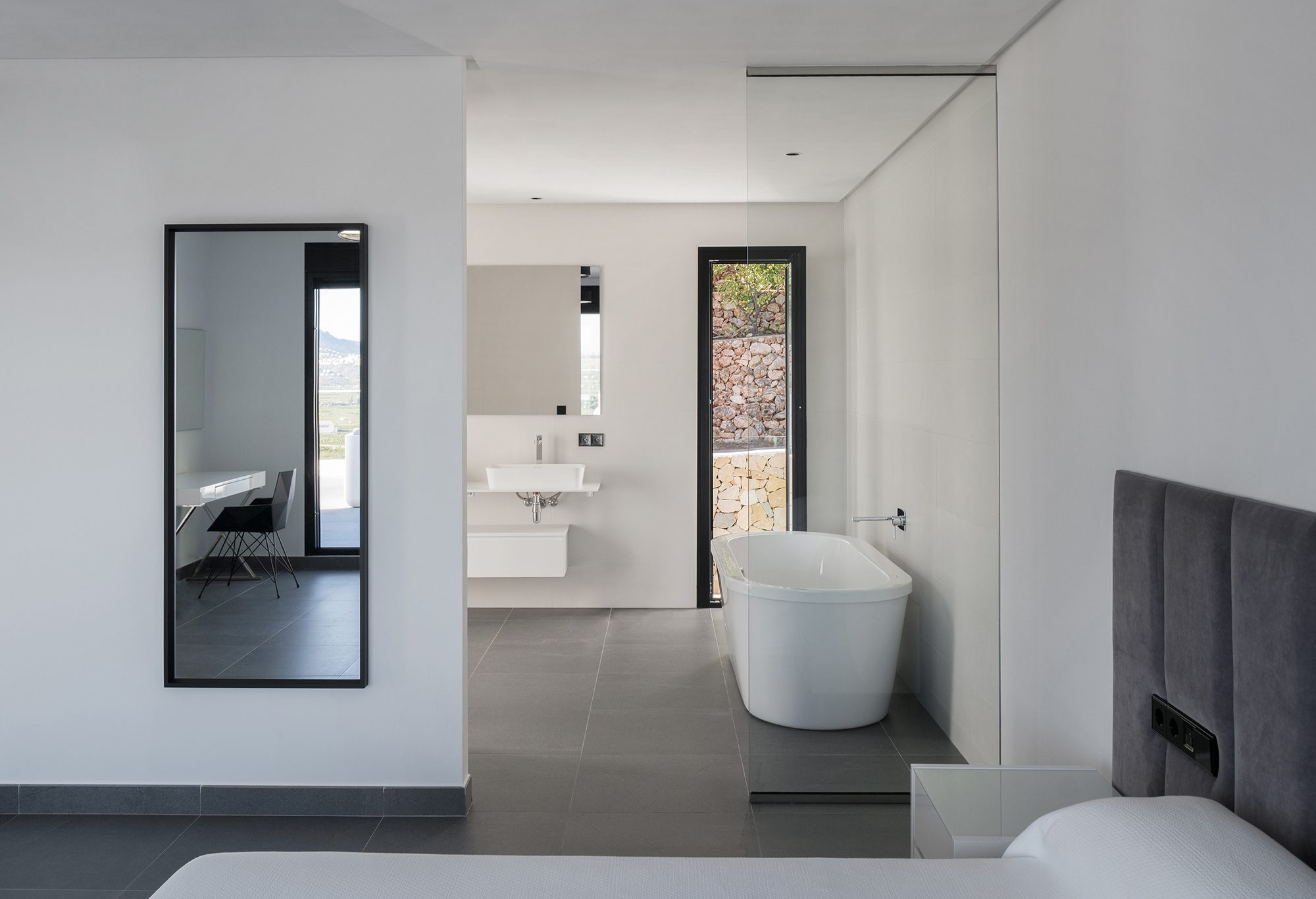 Mostalla House | Minimalist Outdoor Furniture | Vondom