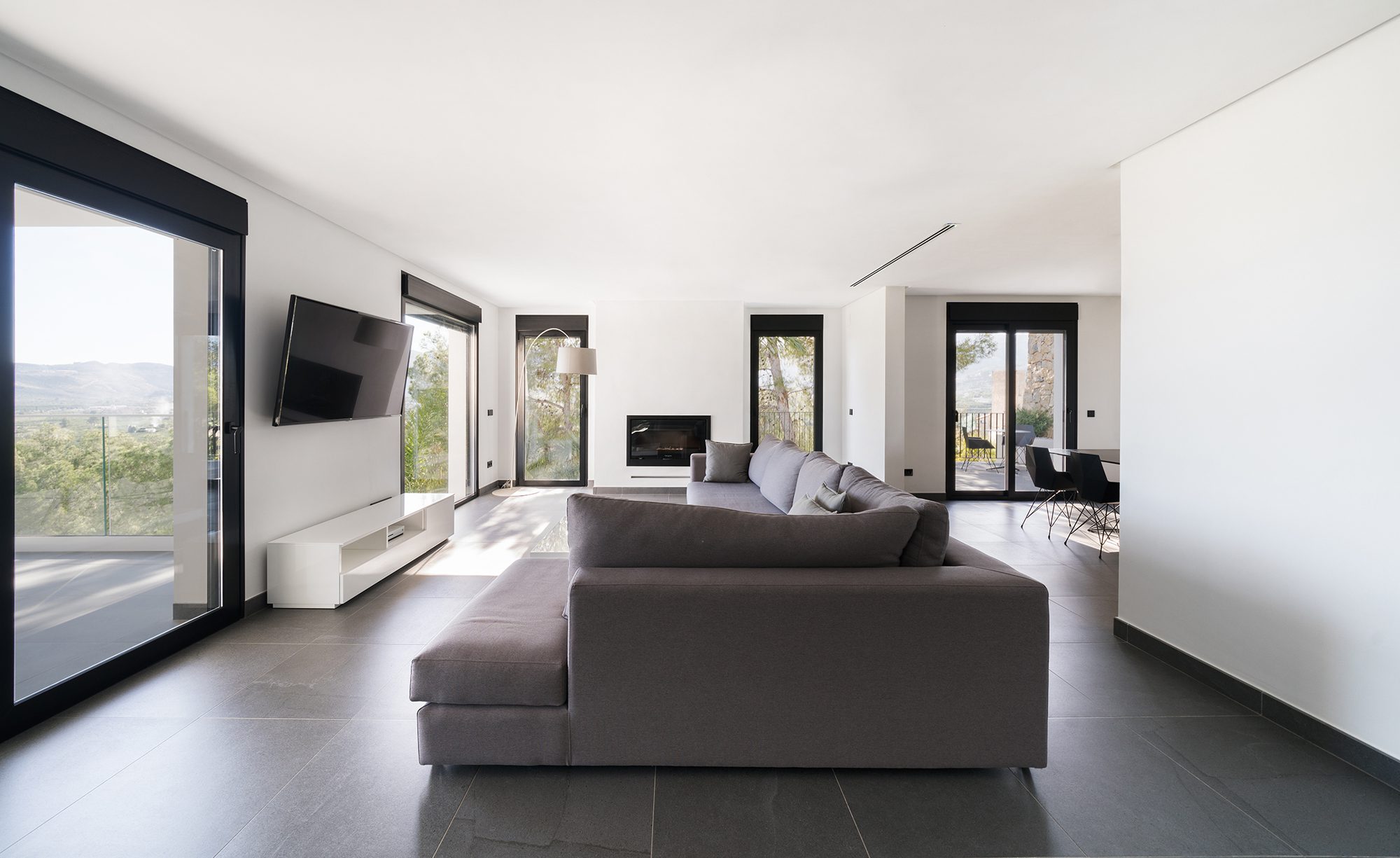 Mostalla House | Minimalist Outdoor Furniture | Vondom