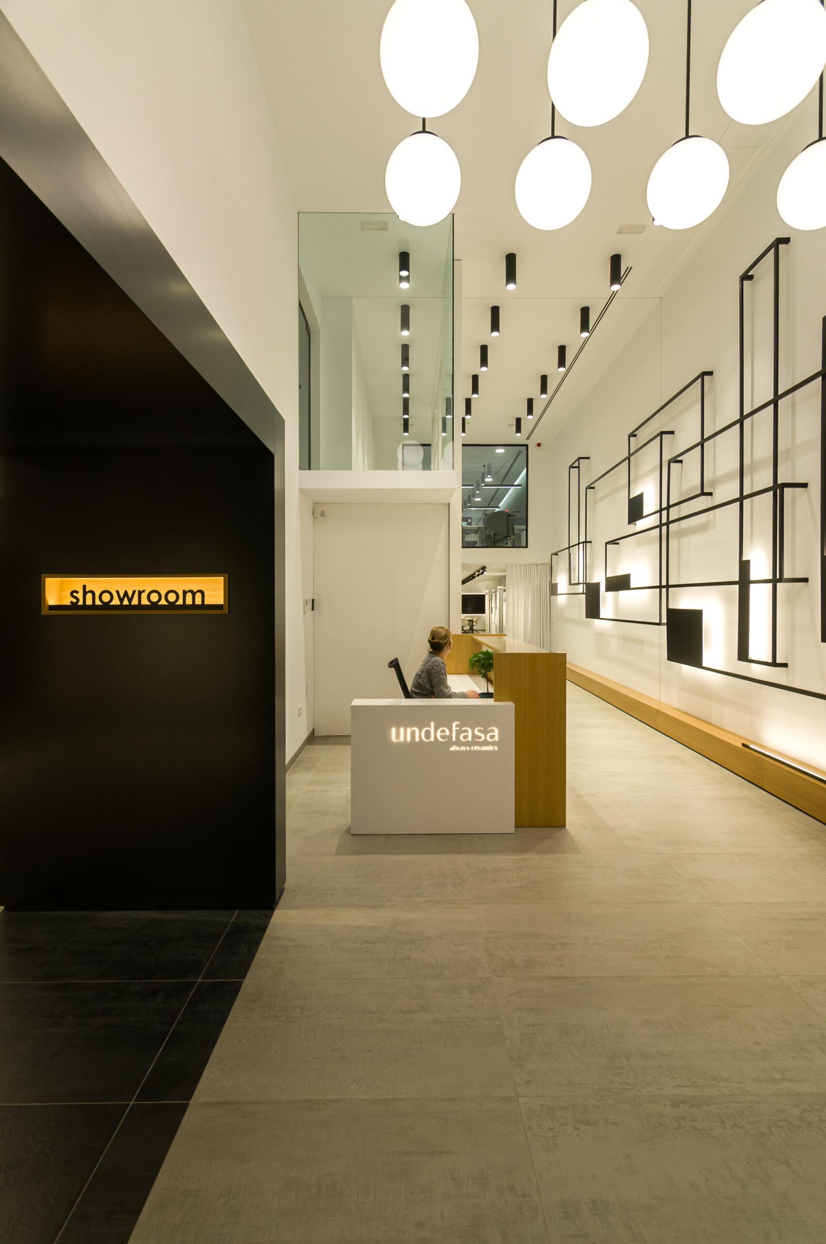 Showroom Undefasa | Contract Furniture | Vondom