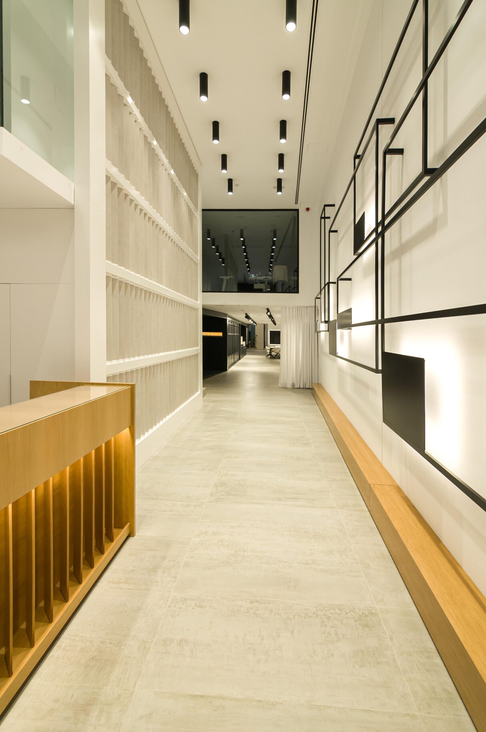 Showroom Undefasa | Contract Furniture | Vondom