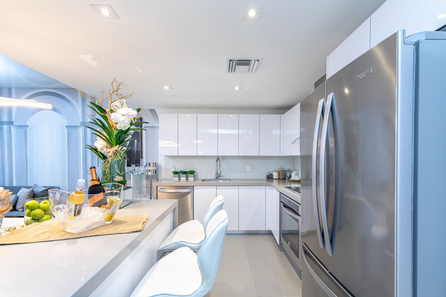 Apartment Canvas Project | Vondom