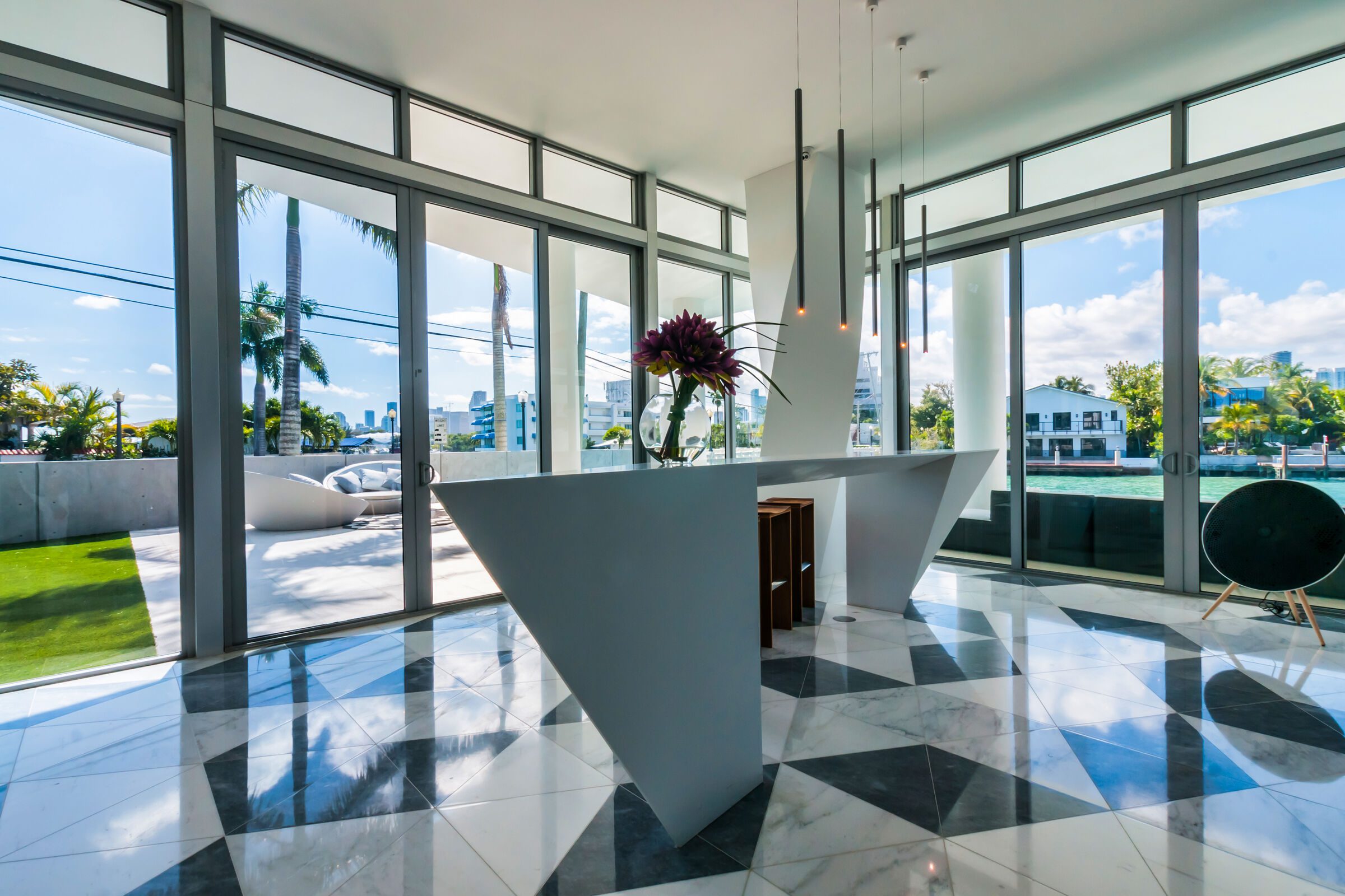 Terrace furniture Ulm daybed by Vondom