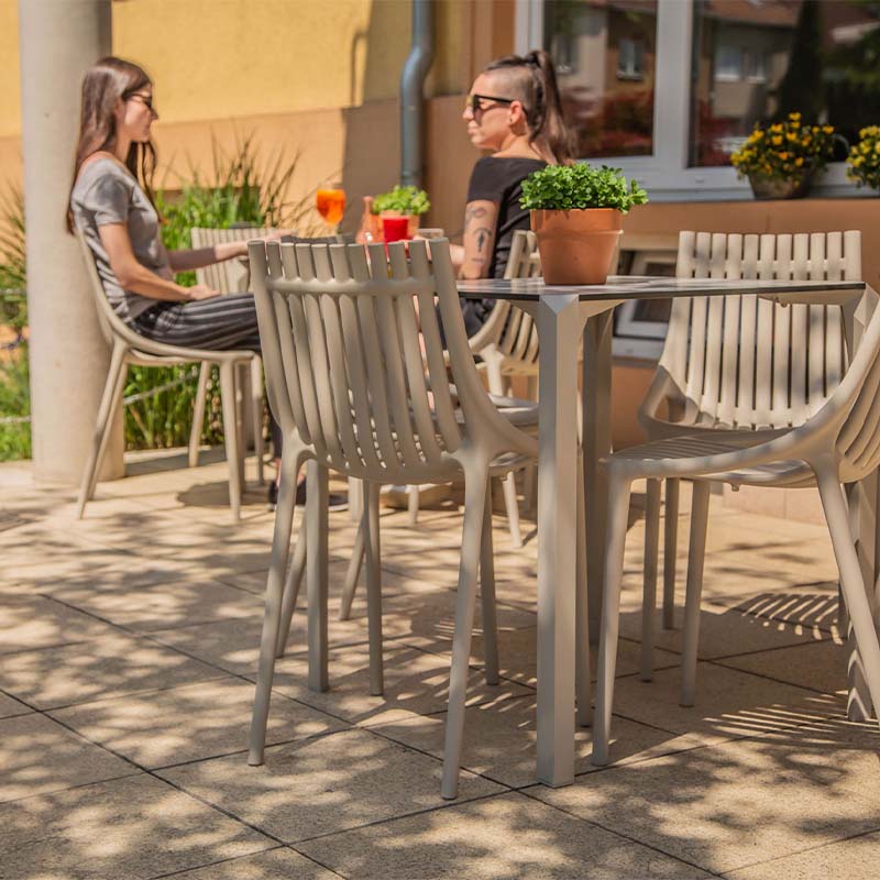 Krátky Kafe Project | Terrace Furniture | Vondom