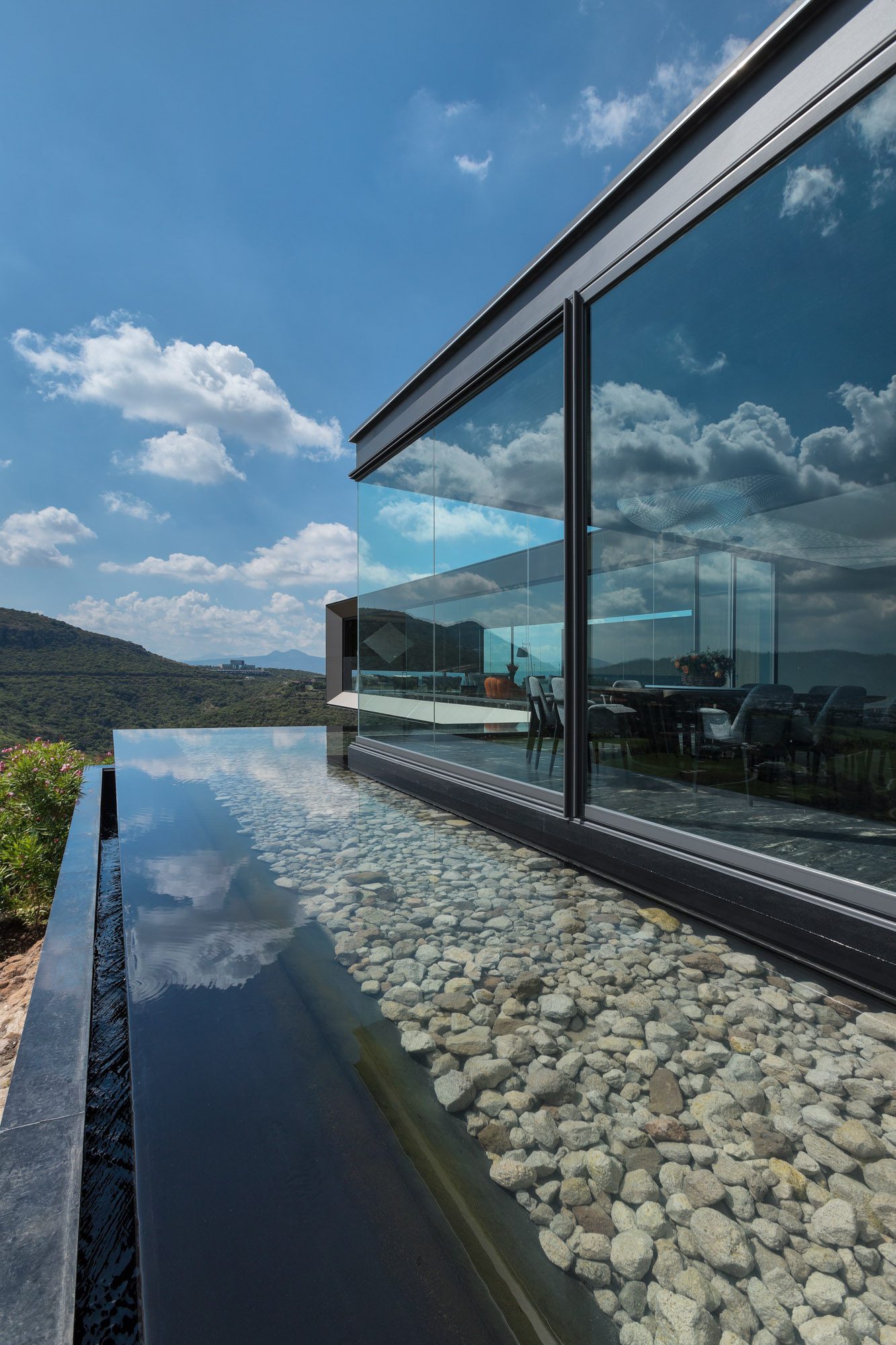 Casa La Roca Project | Design Collections | Vondom