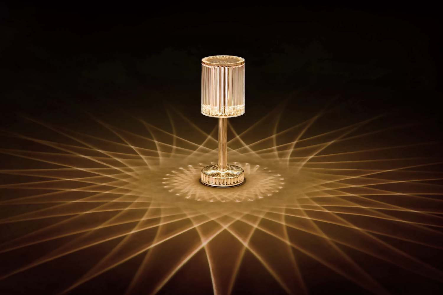 Decorate and illuminate your interior design | Vondom