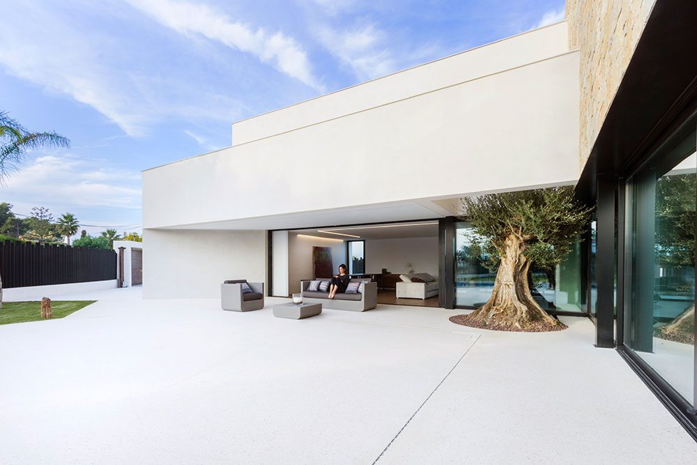 Las Cumbres Project | Outdoor Elegant Furniture | Vondom