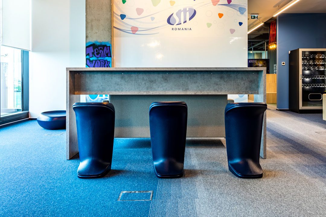 vondom-modern-furniture-ufo-collection-ora-ito-sii-romania-2