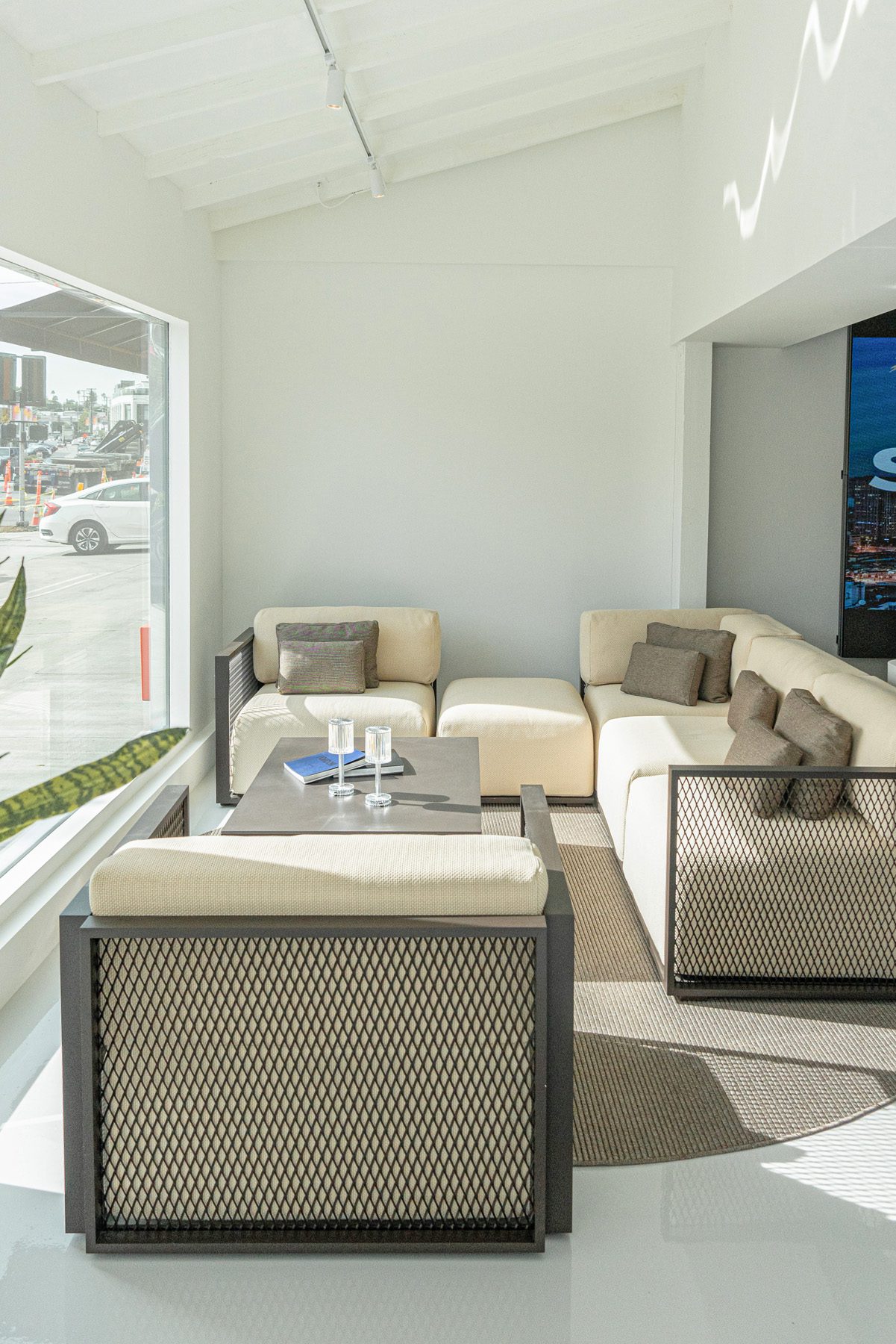 vondom-los-angeles-mobiliario-in-out (10)