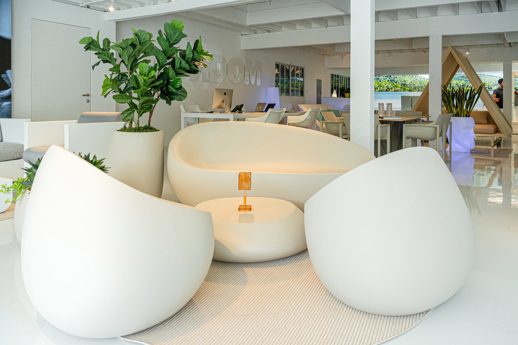 vondom-los-angeles-mobiliario-in-out (12)