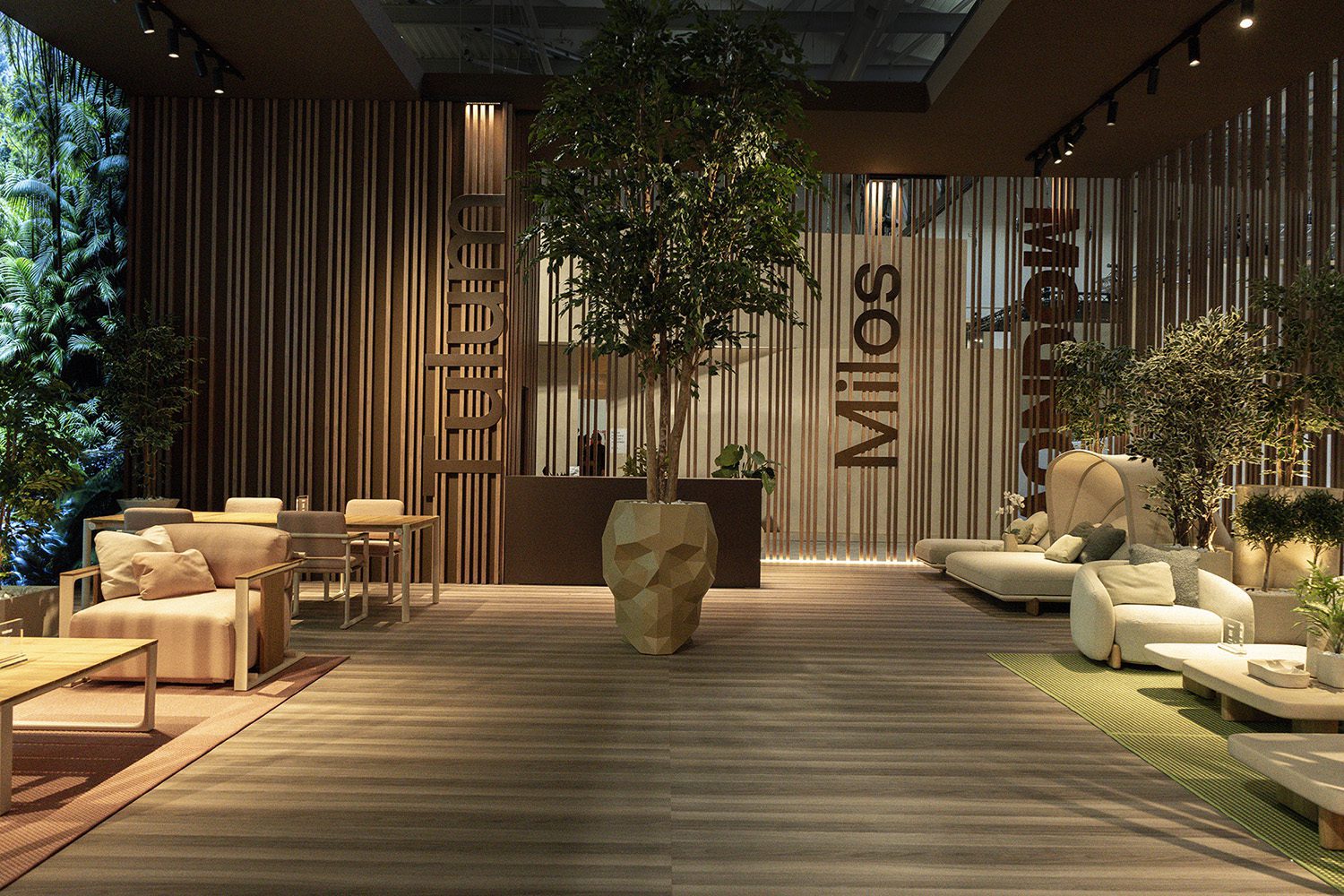 Vondom | Discover the Salone del Mobile 2024 stand
